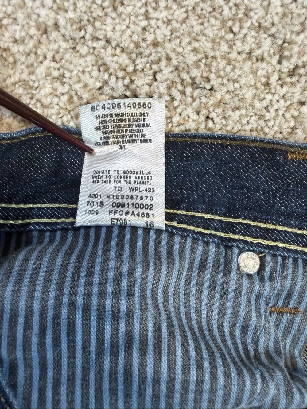Levi's 511 Skinny Men's 34x32 Dark Wash Denim Zip Pockets Jeans